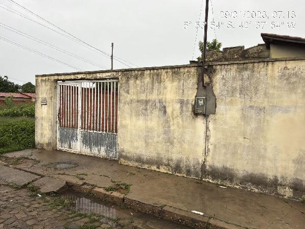 Casa em Água Branca, Agua Branca, Rua Miguel Rosa, N. 195, Cs 195, Lt 80, Quarteirao 02,, PI. Área: 78.68m2