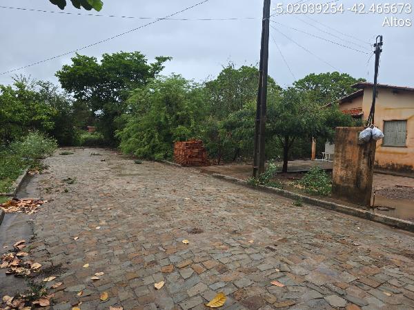 Casa em Altos, Carrasco, Rua Bela Vista, N. 662,, PI. Área: 45.11m2
