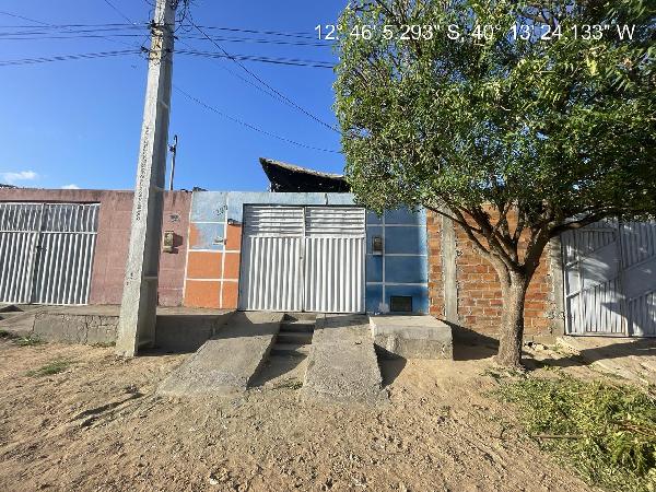 Casa em Iaçu, Bairro Da Boiadeira, Travessa Lourival Reis, N. 197,, BA. Área: 64.25m2