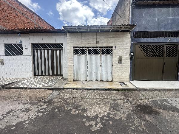 Casa em São Luís, Apeadouro, Rua Basson, N. 179,, MA. Área: 92m2
