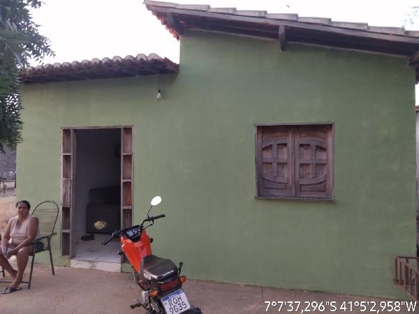 Casa em Campo Grande do Piauí, Km 80, Avenida Projetada, N. Km 80,, PI. Área: 72m2