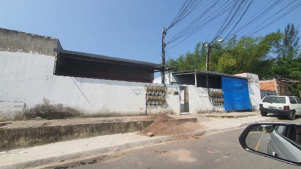 Casa em São Gonçalo, Guaxindiba, Rua Itaparica, N. 63, Cs 05, RJ. Área: 43.2m2