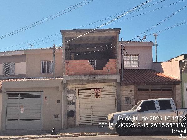 Casa em São Paulo, Jardim Bandeirante, Rua Felix Bernardelli, N. 19,, SP. Área: 67.16m2