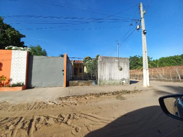 Casa em Pacajus, Pedra Branca, Rua 21, N. 109, CE. Área: 86.55m2