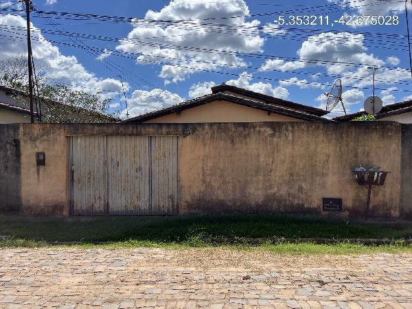 Casa em Demerval Lobão, Tamboril, Rua Santa Marta, N. 528,, PI. Área: 61.42m2