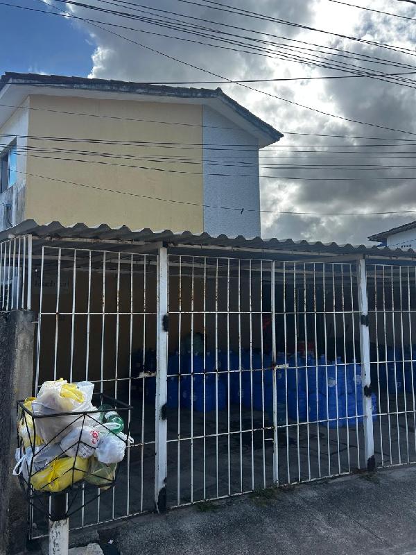 Casa em Paulista, Jaguarana, Rua Cantora Clara Nunes, N. 339, Cs 101, Lt 26 Loteamento Riacho De Pra, PE. Área: 43.39m2