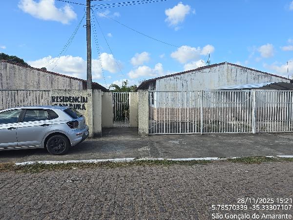 Casa em São Gonçalo do Amarante, Santa Terezinha, Rua Professora Jessica Debora De Melo, N. S/N, Qd 14 Lt 25/27 Cs 08, RN. Área: 59.75m2