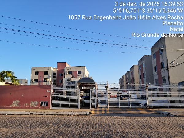 Apartamento em Natal, Planalto, Rua Engenheiro Joao Helio Alves Rocha, N. 2825, Apto 102, Bl C, RN. Área: 52.65m2