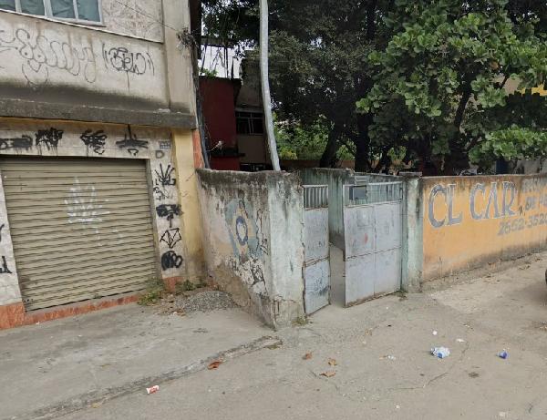 Casa em Duque de Caxias, Olavo Bilac, Rua Raimundo Correia, N. 647, Cs 06, Lt 03, Qd 160, RJ. Área: 25m2