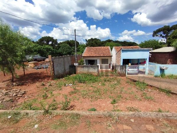 Casa em Laranjeiras do Sul, Sao Francisco, Rua Maringa, N. 40, Cs 02, Qd Z Lt 06 Lot Jardim Santana, PR. Área: 56.9m2