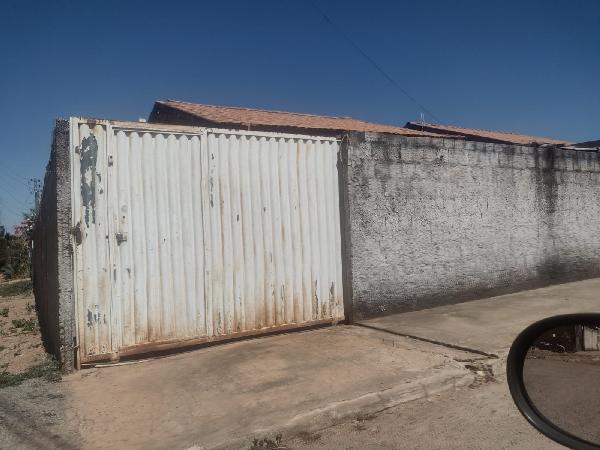 Casa em Padre Bernardo, Vila Divineia, Rua 03, N. Sn, Qd 08 Lt 10-A, GO. Área: 63.49m2