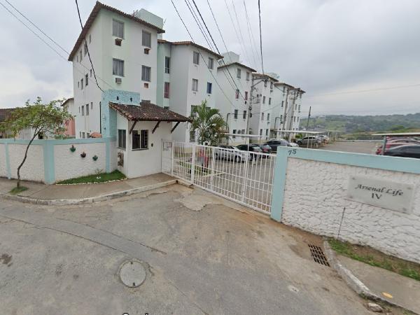 Apartamento em São Gonçalo, Arsenal, Rua Jose Gomes Amado, N. 75, Apto 402, Bl 02, RJ. Área: 47.34m2