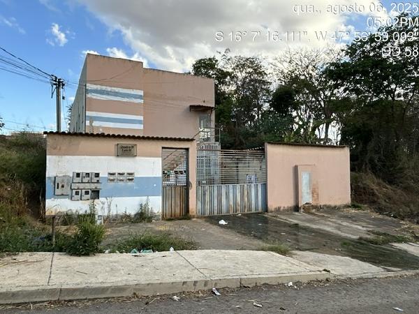 Apartamento em Cidade Ocidental, Parque Napolis B, Quadra 58, N. Sn, Apto 202, Vg 202 Lt 05 Rua 27, GO. Área: 51.73m2