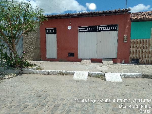 Casa em Iaçu, Boiadeira, Rua Francisco Lousado, N. 11,, BA. Área: 81.2m2