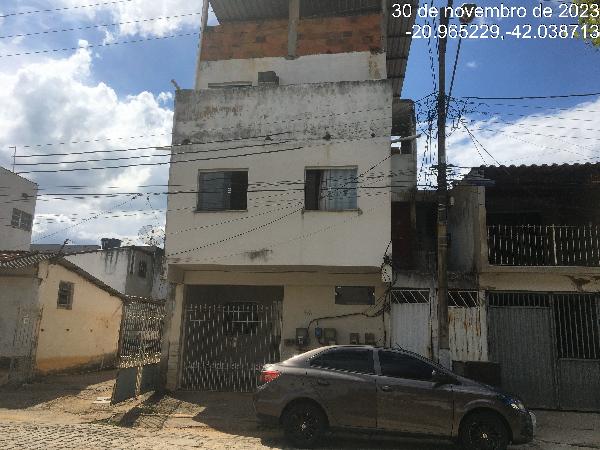 Casa em Porciúncula, Centro, Rua  Furtado De Mendonca, N. 56, 1 Pavimento, RJ. Área: 51.95m2