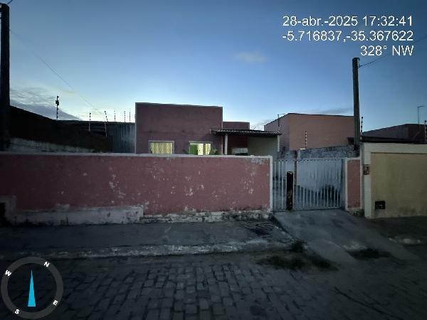 Casa em Ceará-Mirim, Massaranduba, Rua Compositor Pixiquinha, N. 195, Lt 656 Qd 8, RN. Área: 76.33m2