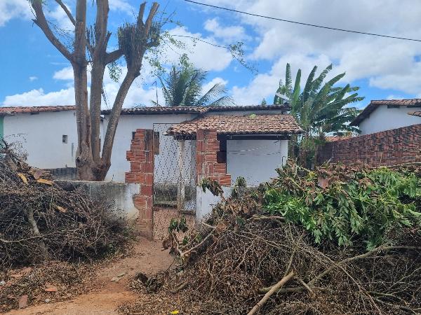Casa em Maxaranguape, Distrito De Dom Marc, Rua Projetada B, N. Sn, Lt 44, Qd 2, RN. Área: 62.24m2
