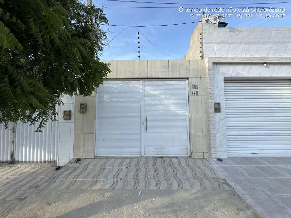 Casa em Santa Cruz do Capibaribe, Malaquias Cardoso, Rua Gustavo Gomes Da Silva, N. 87, Cs 02, PE. Área: 69.8m2