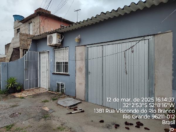 Casa em Rio Grande, Lagoa, Rua Visconde Do Rio Branco, N. 1381, Cs 02, RS. Área: 52.12m2