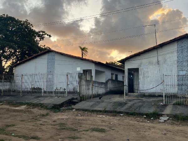 Casa em Itapissuma, Centro, Rua CamaÇAri, N. 20, Qd O Cs 03 Lt 20, PE. Área: 48.48m2