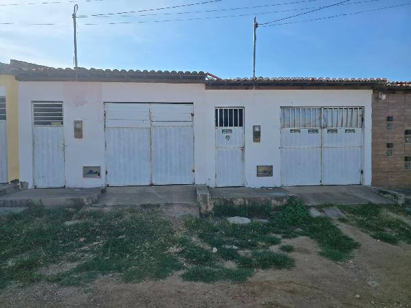 Casa em Iaçu, Boiadeira, Rua Adilson Amaral De Queiroz, N. 728,  ., BA. Área: 92.6m2