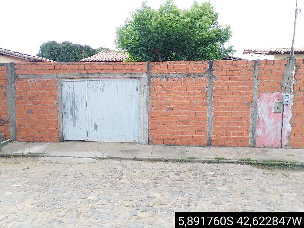 Casa em Água Branca, Poeirão, Rua  Nove, N. Sn, Lt 08 Qd B1, PI. Área: 78.4m2