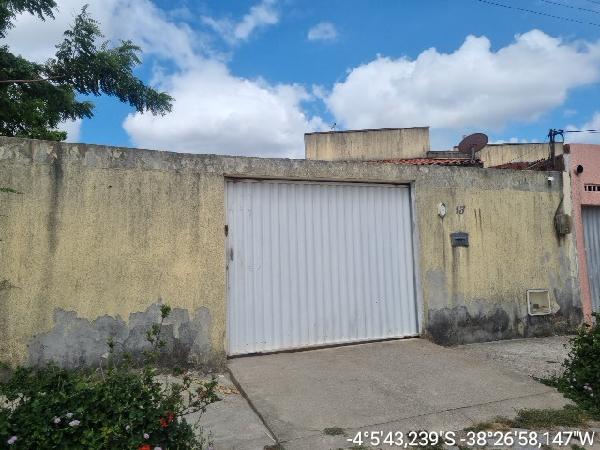 Casa em Horizonte, Vertente, Travessa Salvina Machado De Almeida, N. 13, 0, CE. Área: 53.11m2