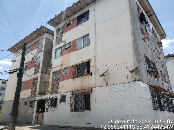Apartamento em Salvador, Cajazeiras Xi, Rua Jornalista Jose Curvello (Antiga Rua B), N. 28, Apto 02, Qd C Bl 28, BA. Área: 42.05m2