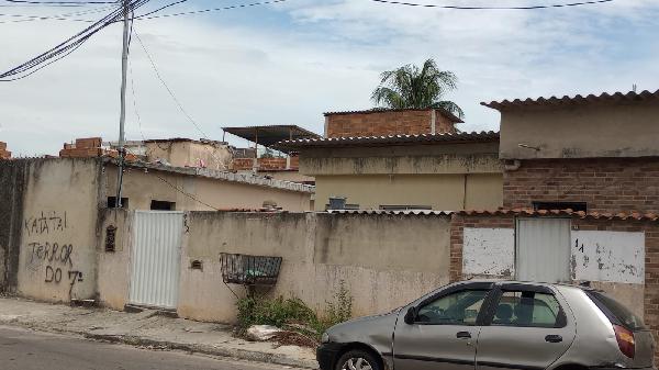 Casa em São Gonçalo, Jardim Catarina, Rua Ouro Fino, N. 712, Un 03, RJ. Área: 26.01m2