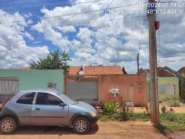 Casa em Valparaíso de Goiás, Pacaembu, Quadra 144, N. Sn, Cs 01, Lt 08, GO. Área: 53.95m2