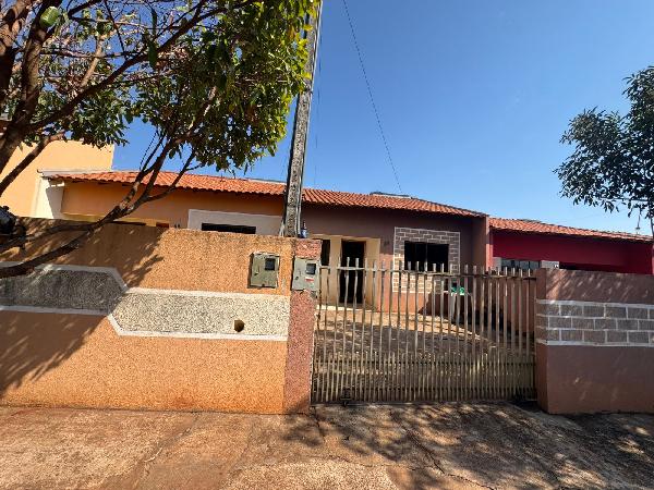 Casa em Florestópolis, Centro, Rua Noel Pereira De Melo, N. 11, Lt 24, PR. Área: 55.8m2