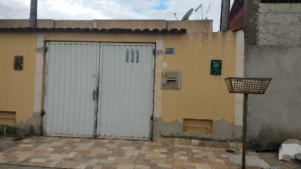 Casa em Nova Iguaçu, Ipiranga, Rua Seis, N. 330, Lt 33 Qd D, RJ. Área: 48.4m2