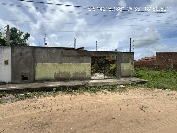 Casa em Extremoz, Maanaim, Rua Projetada, N. Sn, Lt 16 Qd 02, RN. Área: 55.92m2