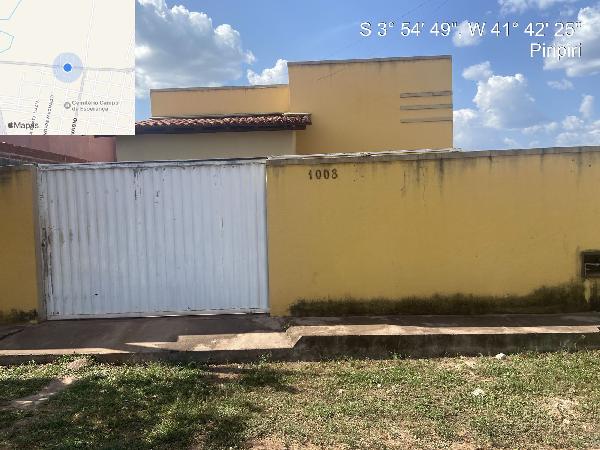 Casa em Piracuruca, Bairro De Fatima, Rua Tabeliao Lucas Vieira, N. 1008, Quarteirao 100, PI. Área: 68m2