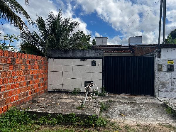 Casa em Santa Rita, Planalto Santa Rita, Rua Manaus, N. 370a,, PB. Área: 69.35m2