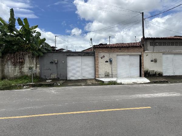 Casa em Itaitinga, Jabuti, Rua Francisco Das Chagas Avila, N. 197, Qd 07, CE. Área: 74.25m2