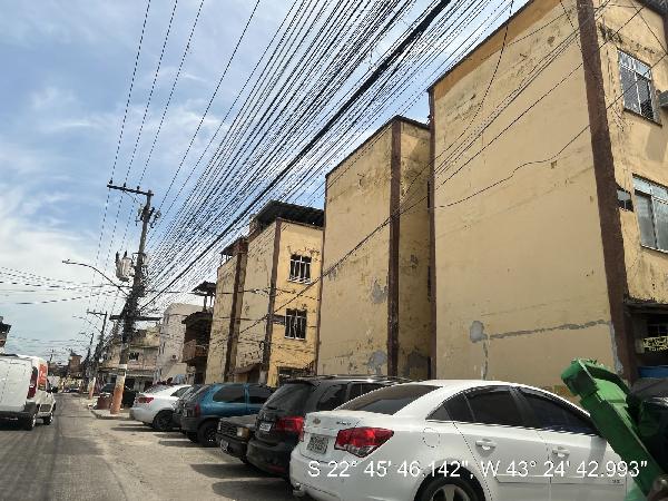 Apartamento em Belford Roxo, Centro, Estrada Doutor Plinio Casado, N. 3469, Apto 101, Bl 35, RJ. Área: 59m2