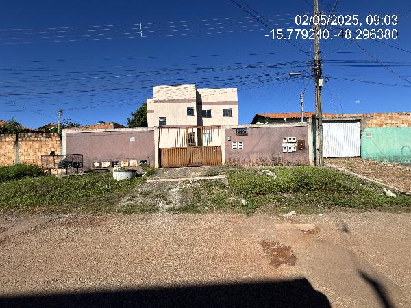 Apartamento em Águas Lindas de Goiás, Jardim Santa Lucia, Rua Jequitiba, N. Sn, Apto 201, Lt 28 Qd 22, GO. Área: 62.9m2
