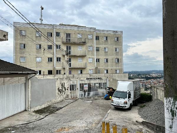 Apartamento em Cotia, Parque Turiguara, Rua Salvador, N. 1157, Apto 05, Bl 01, SP. Área: 49.14m2