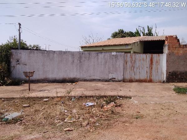 Casa em Santo Antônio do Descoberto, Jardim Ana Beatriz I, Rua 2 A, N. Sn, Apto ., Lt 18 D, Qd 17, GO. Área: 67.83m2