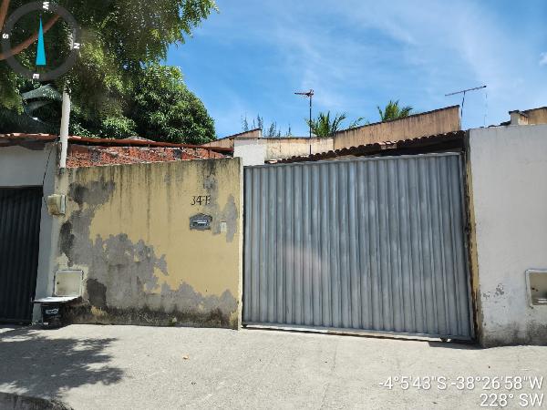 Casa em Horizonte, Vertente, Travessa Salvina Machado De Almeida, N. 34b, ., CE. Área: 53.11m2