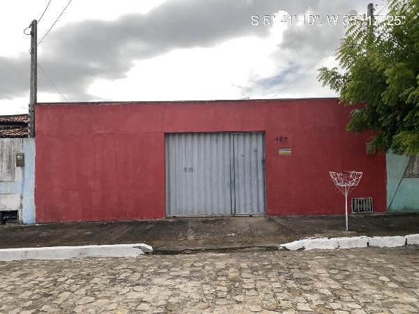 Casa em Extremoz, Centro, R Palmeira Imperial, N. 465, Lote 119c, Quadra E, RN. Área: 70m2