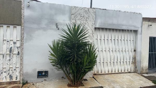 Casa em Irecê, Novo Horizonte, Rua Severiano Moitinho, N. 764,, BA. Área: 70m2