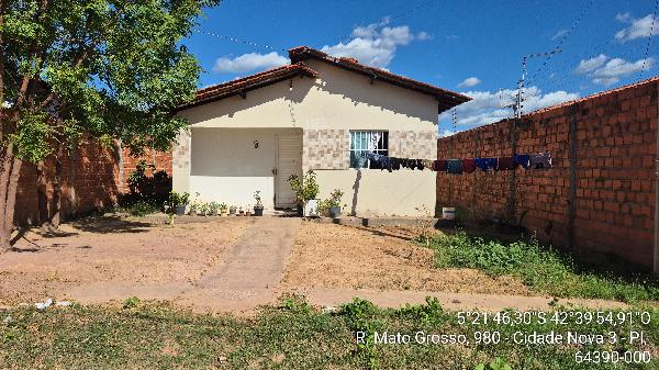 Casa em Demerval Lobão, Cidade Nova, Rua Sete De Setembro, N. 1161,, PI. Área: 52m2