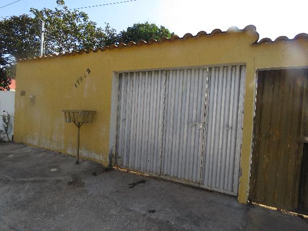 Casa em Esmeraldas, Pousadas Do Lago, R Do Rosario (Antiga Rua Sete), N. 179, Cs 02 Cond Res Rmi 016, MG. Área: 51.7m2