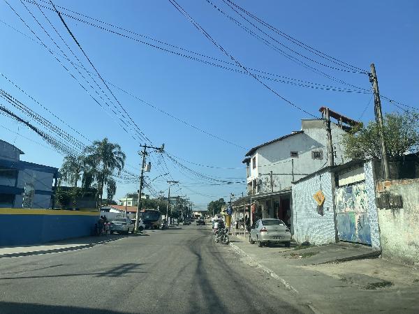 Casa em São Gonçalo, Jardim Catarina, Rua Perolas, N. 1109, Cs 07 Lt 14 Qd 143n, RJ. Área: 36m2