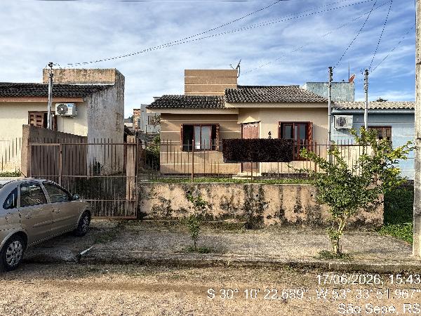 Casa em São Sepé, Centro, Rua JosÉ Druzian Bolzan, N. 60, Lote 012 Quadra 071, RS. Área: 47.2m2