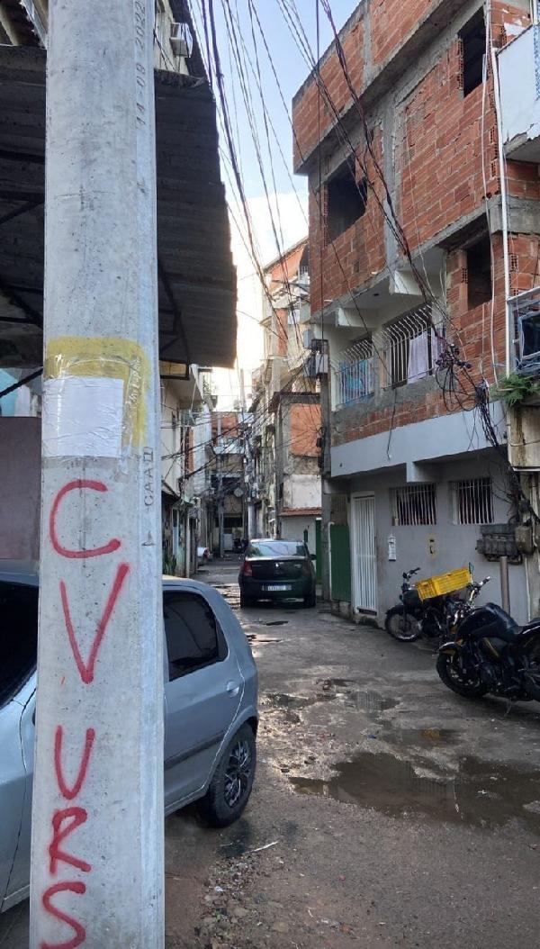 Casa em São Gonçalo, Jardim Catarina, Rua Ouro Fino, N. 682, Cs 04, Lt 19, Qd 99n, RJ. Área: 36m2 Casa em São Gonçalo, Jardim Catarina, Rua Ouro Fino, N. 682, Cs 04, Lt 19, Qd 99n, RJ. Área: 36m2