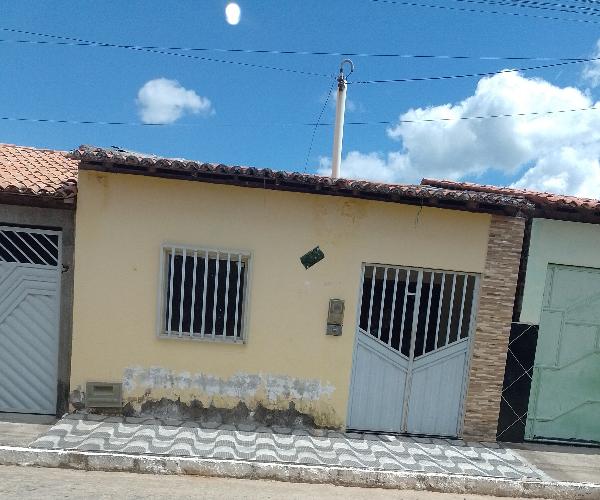 Casa em Iaçu, Bairro Do Monte, Rua Santa Terezinha, N. 88,, BA. Área: 54m2