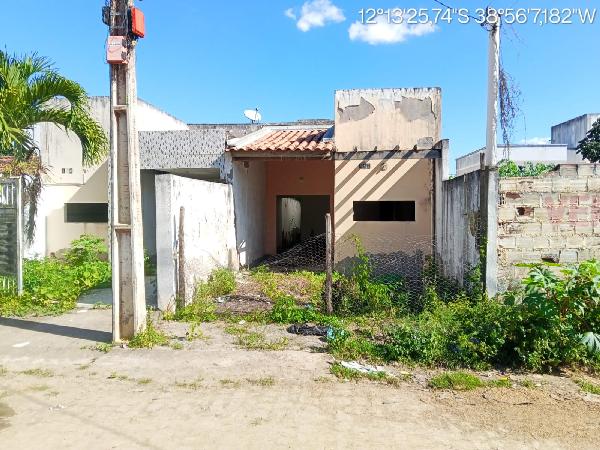 Casa em Feira de Santana, Mangabeira, Rua Corunha, N. 112, Qd D Area 10 Pq Delta, BA. Área: 75m2